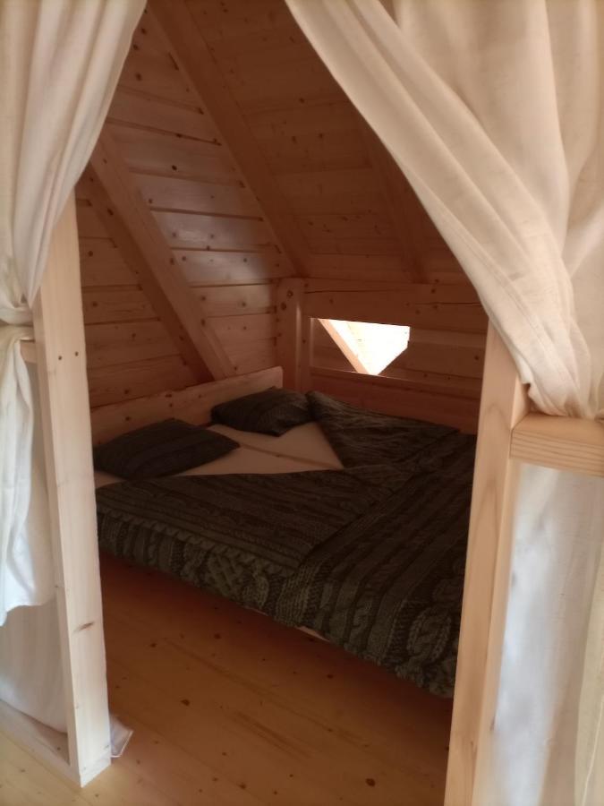 Hotel Kamp Beli gaber Stari Trg pri Lozu Exterior foto